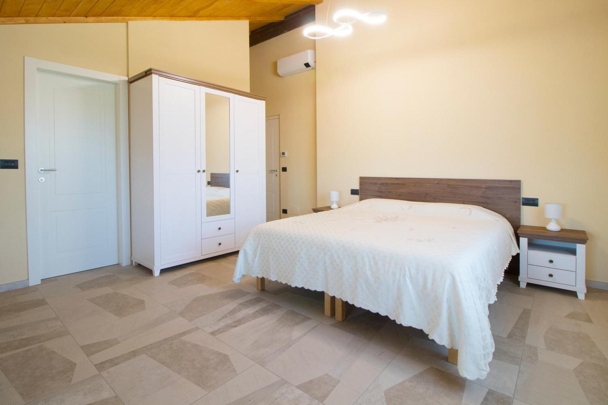 Agriturismo Cascina Reggio Castelnuovo  Eksteriør bilde