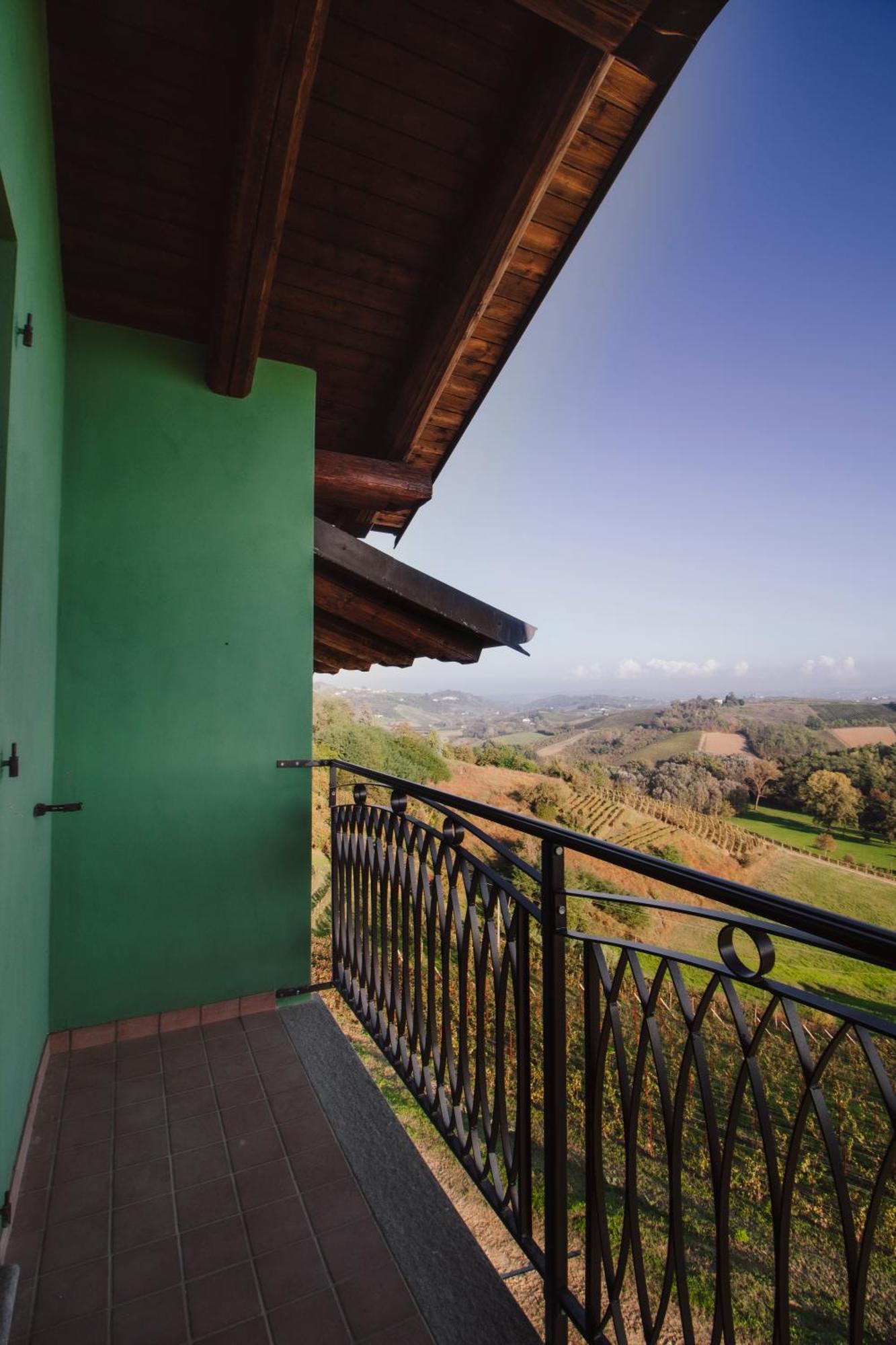 Agriturismo Cascina Reggio Castelnuovo  Eksteriør bilde